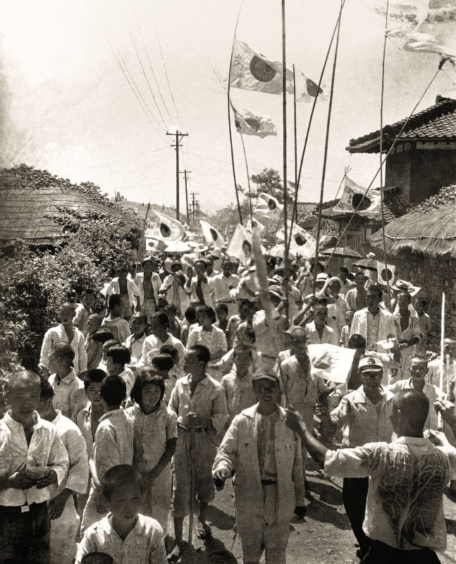 사진이 남아 역사가 되다 ⑧ 1945년 8월 17일 인덱스로서의 사진